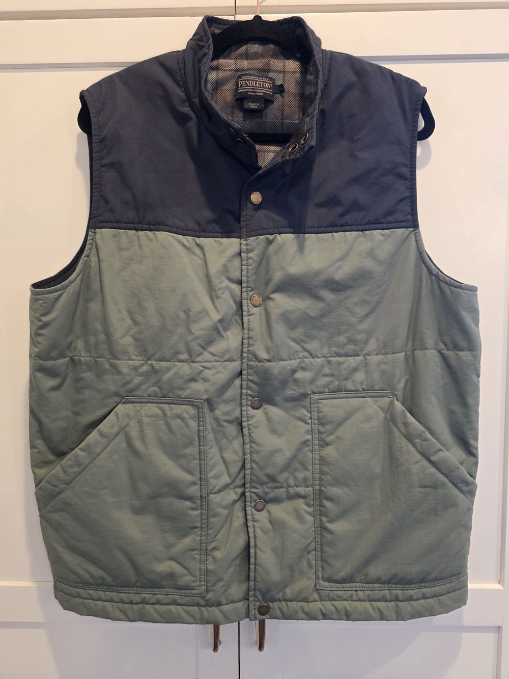 Pendleton Quilted Two-Tone Vest in Sage Green and Navy